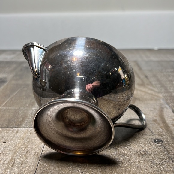 VINTAGE BENEDICT SILVER PLATE BMC CREAM SUGAR SET - Picture 4 of 7